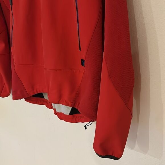 Mammut sz XL red men’s thermal zip jacket great pre owned condition, hooded - Picture 4 of 16